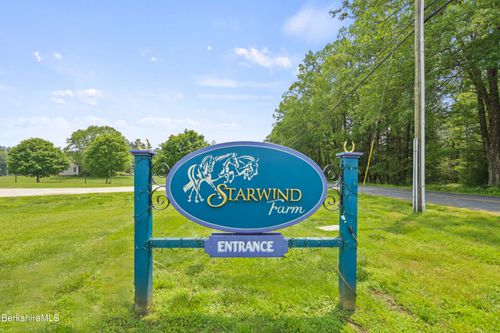 200 Easthampton Rd, Westhampton, MA, 01027-9623 | Card Image