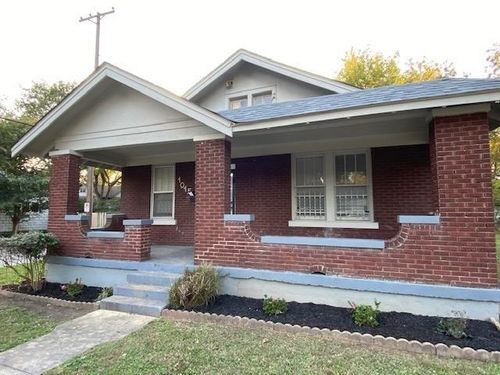 1015 S Cox St, Memphis, TN, 38104-5811 | Card Image