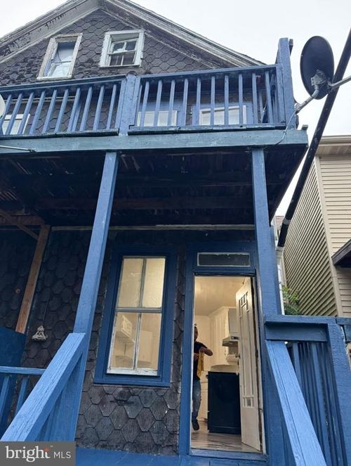 346 S Beech St, MOUNT CARMEL, PA, 17851-1922 | Card Image