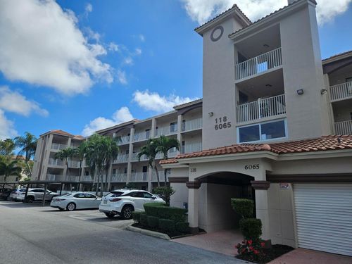 105-6065 Pointe Regal Cir, Delray Beach, FL, 33484-1811 | Card Image