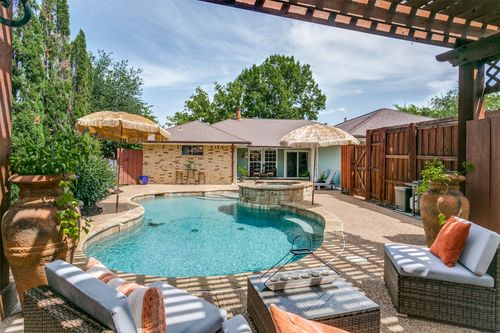 909 Hillside Ln, Flower Mound, TX, 75028-1308 | Card Image