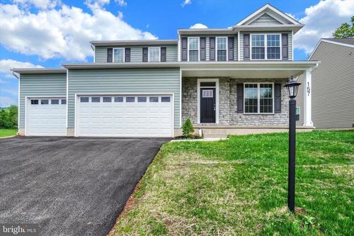 157 Eli Dr, YORK, PA, 17404-9419 | Card Image