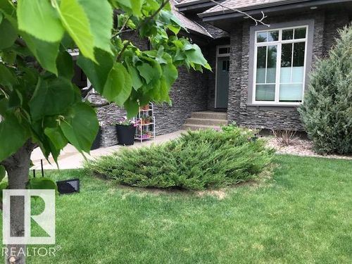 176 Ambleside Dr Sw, Edmonton, AB, T6W0H4 | Card Image