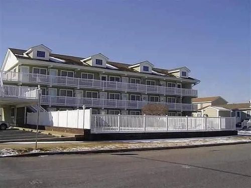 201-1100 New Jersey Ave, North Wildwood, NJ, 08260-2883 | Card Image