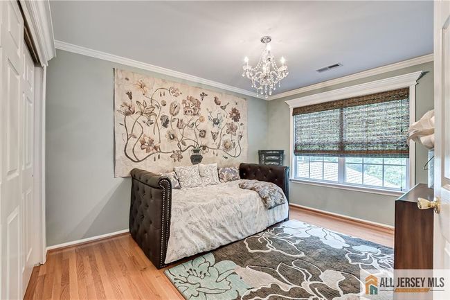 40 Jared Blvd, House other with 5 bedrooms, 5 bathrooms and null parking in Kendall Park NJ | Image 17