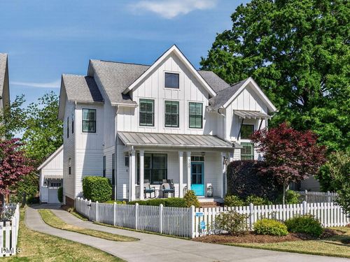 109 N Tunstall Ave, Apex, NC, 27502-1751 | Card Image