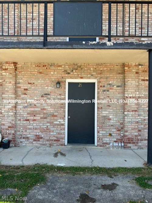 21-759 W Locust St, Wilmington, OH, 45177-2145 | Card Image