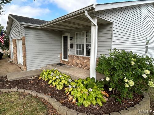 101 Wenona Drive, Washington, MO, 63090 | Card Image