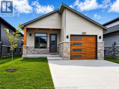 111 Ironwood Trail, Chatham, ON, N7M0T3 | Card Image