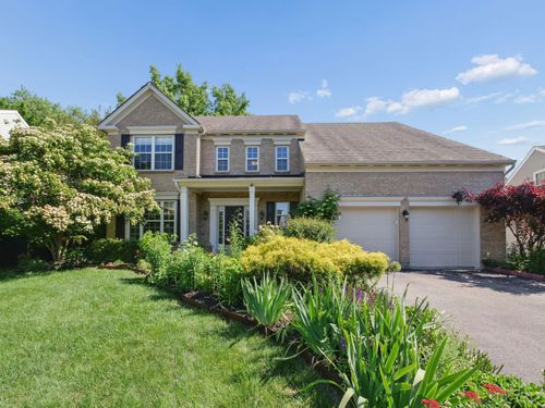 7879 Yellowwood Dr, Mason, OH, 45040 | Card Image