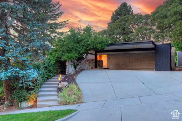 Glen Oaks Dr, Salt Lake City, UT 84109