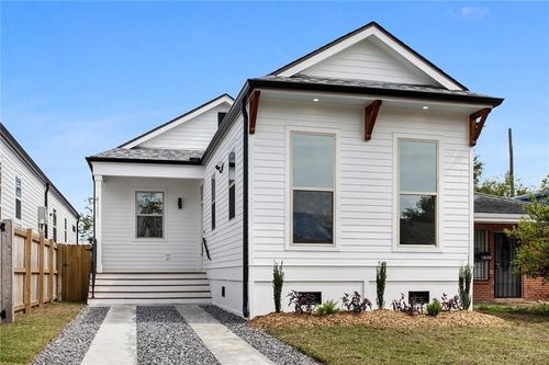 4111 Jumonville St, New Orleans, LA, 70122-1660 | Card Image