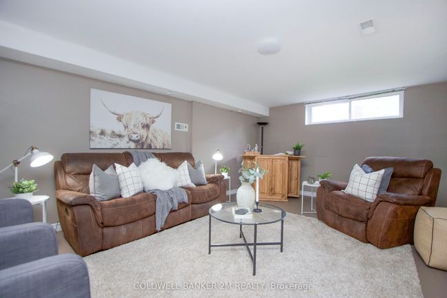 27 Anne St, House other with 4 bedrooms, 2 bathrooms and 6 parking in Millbrook ON | Image 21