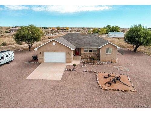 1352 N Blue Lake Ln, Pueblo, CO, 81007-1234 | Card Image