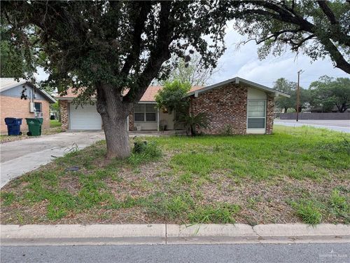 200 W Potts St, Falfurrias, TX, 78355-4962 | Card Image