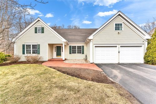 15 Jessica Ln, South Kingstown, RI, 02879-1887 | Card Image