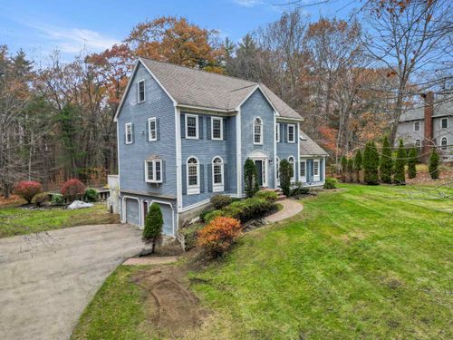 19 Rockrimmon Rd, North Hampton, NH, 03862-2338 | Card Image