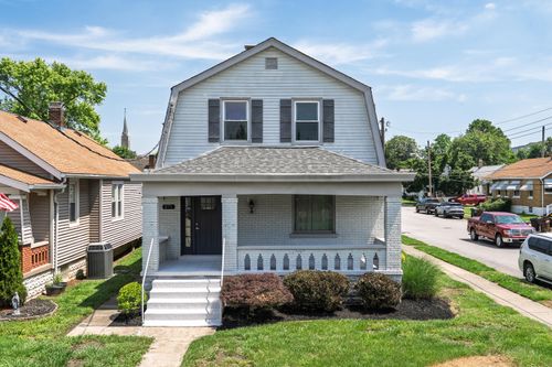 271 Ludford St, Ludlow, KY, 41016-1366 | Card Image
