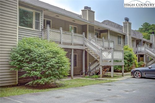 apt-21-200 Pilgrims Way, Boone, NC, 28607-4817 | Card Image