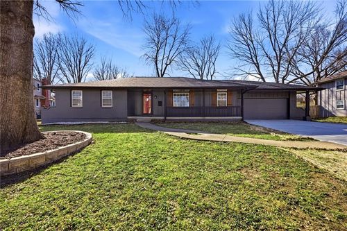 12718 Crystal Ave, Grandview, MO, 64030-2052 | Card Image
