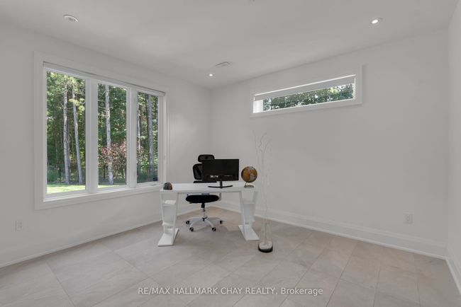 105 Mennill Dr, House other with 4 bedrooms, 4 bathrooms and 9 parking in Minesing ON | Image 28