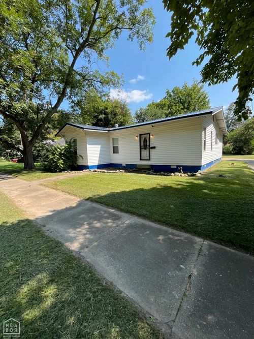301 E Missouri St, Blytheville, AR, 72315-2943 | Card Image