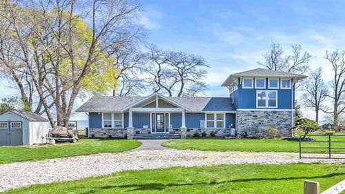 104 East Point Drive, Kelley's Island, OH, 43438 | Card Image