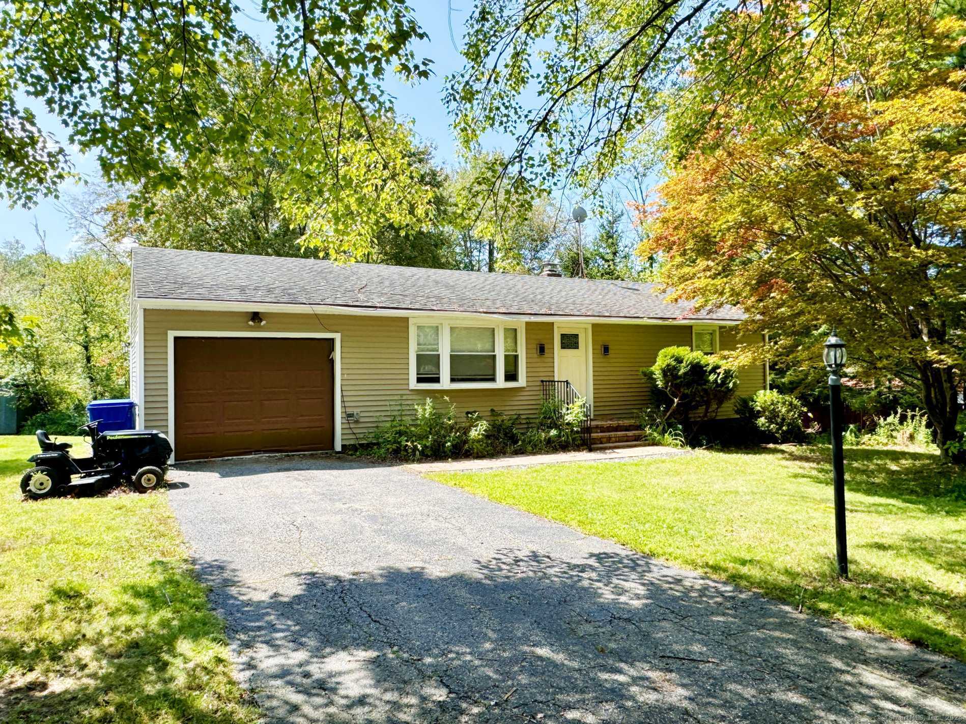 Westside Ln, Torrington, CT 06790
