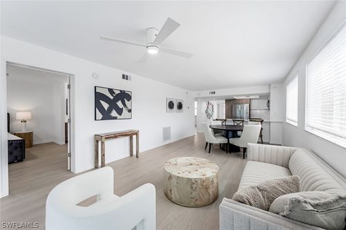 3401-270 Naples Cove Dr, NAPLES, FL, 34110-7672 | Card Image