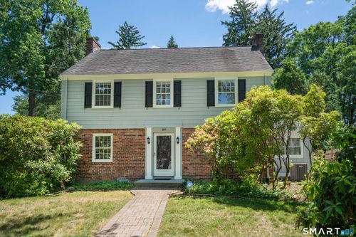 1847 Asylum Ave, West Hartford, CT, 06117-2604 | Card Image