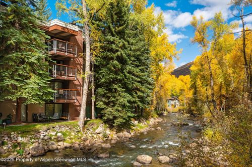 19a-1034 E Cooper Ave, Aspen, CO, 81611-2108 | Card Image