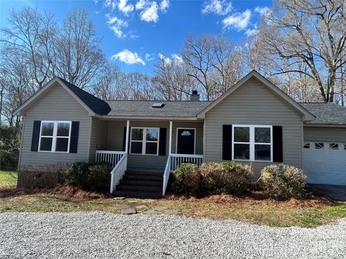 208 Poplar St, Heath Springs, SC, 29058-8743 | Card Image