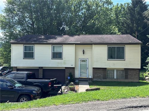 322 Elm St, Washington, PA, 15301-5218 | Card Image