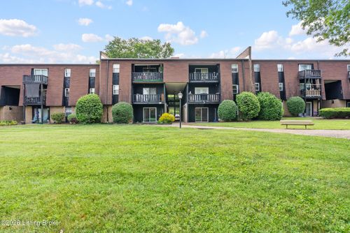 apt-131-3504 Lodge Ln, Louisville, KY, 40218-2746 | Card Image