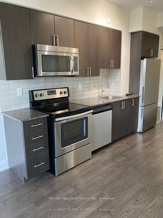1122 - 7900 Bathurst St, Condo with 1 bedrooms, 1 bathrooms and 1 parking in Vaughan ON | Image 5