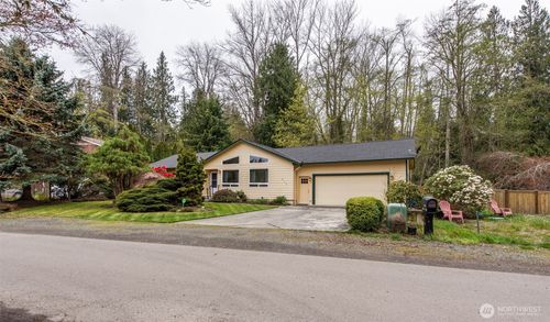 315 Dungeness Mdws, Sequim, WA, 98382-9727 | Card Image