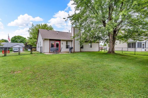 399 Southway Ct, Bargersville, IN, 46106-8459 | Card Image
