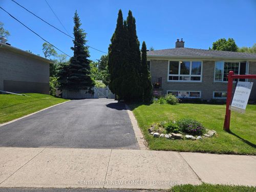 412 Melores Dr, Burlington, ON, L7L4T8 | Card Image