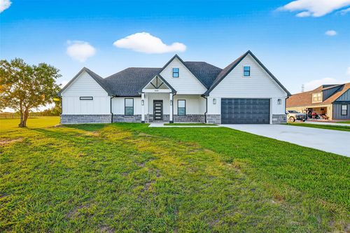 661 Angus Trl, Angleton, TX, 77515 | Card Image