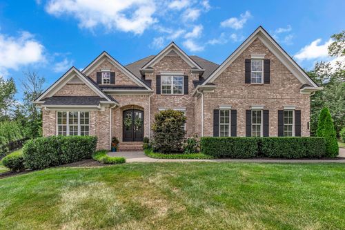 2713 Bering Ct, Nolensville, TN, 37135-9573 | Card Image