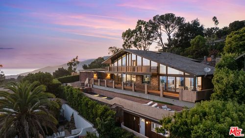 620 Resolano Dr, Pacific Palisades, CA, 90272 | Card Image