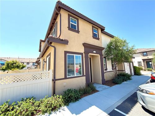 41984 Retsina St, Murrieta, CA, 92562-1280 | Card Image