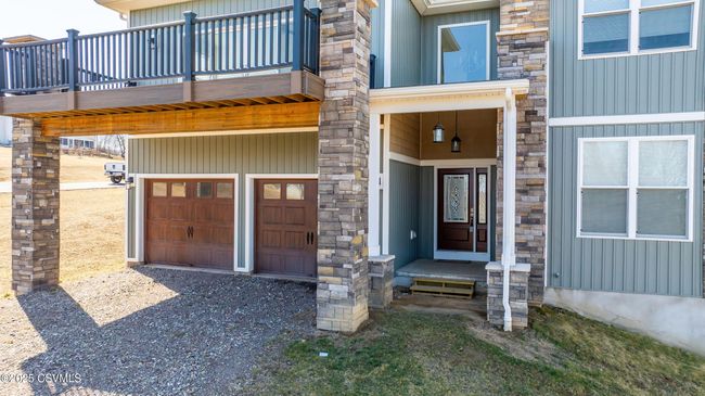 1020 Market St, House other with 3 bedrooms, 3 bathrooms and null parking in Nescopeck PA | Image 5