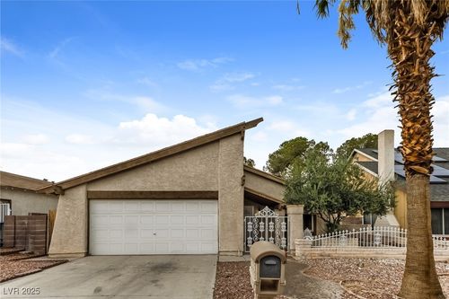4737 Monaco Rd, Las Vegas, NV, 89121-5815 | Card Image