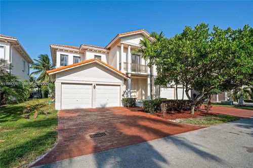 19343 Sw 79th Ave, Cutler Bay, FL, 33157-7410 | Card Image