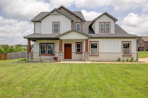313 Piedmont Pl, Clarksville, TN, 37043-1652 | Card Image