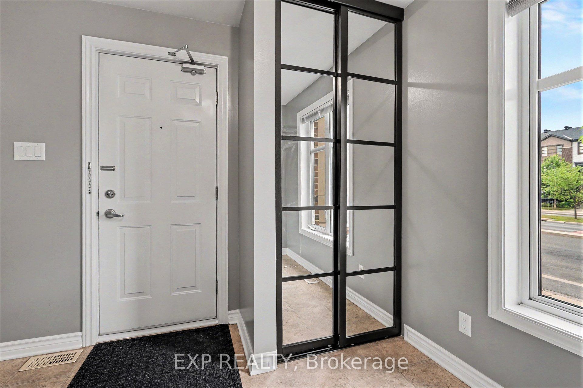 Residential in Barrhaven 4