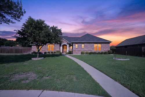 732 Forest Crk, DeSoto, TX, 75115-3328 | Card Image