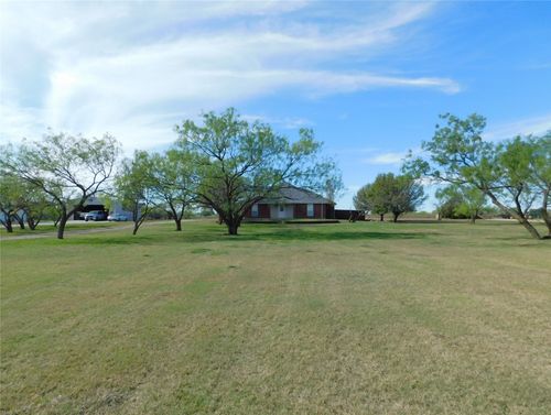 10971 Lakecrest Dr, Sanger, TX, 76266-3390 | Card Image