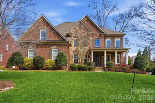 1004 Sultana Ln, Matthews, NC, 28104-6895 | Card Image